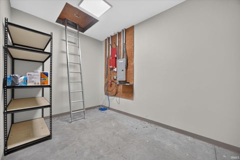 Tiny photo for 2917 S McIntire Drive, Bloomington, IN 47403 (MLS # 202643540)