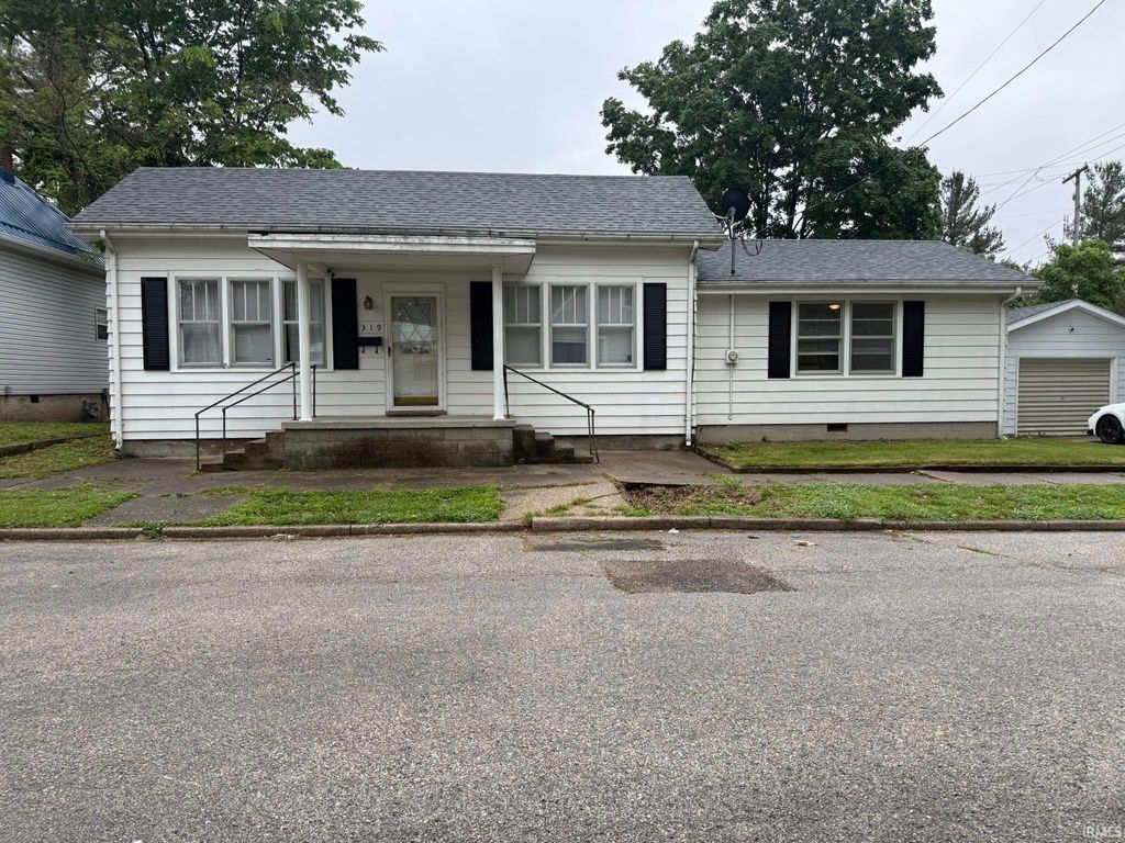 Photo of 319 Bayou Street, Vincennes, IN 47591 (MLS # 202616876)