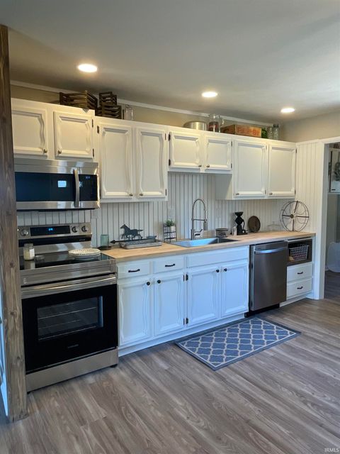Tiny photo for 2721 S 18th Street, Lafayette, IN 47909 (MLS # 202619293)