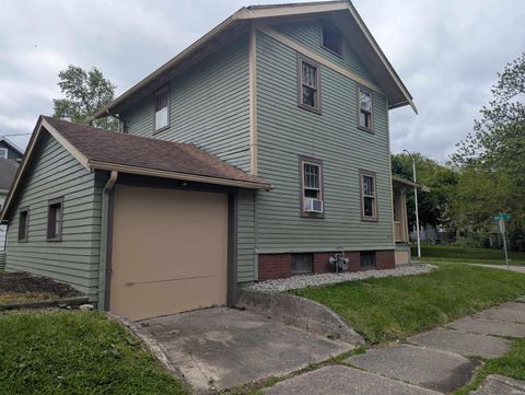 Tiny photo for 3501 Webster Street, Fort Wayne, IN 46807 (MLS # 202618430)
