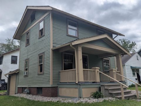 Photo of 3501 Webster Street, Fort Wayne, IN 46807 (MLS # 202618430)