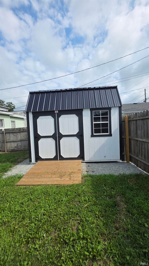 Tiny photo for 815 Monroe Street, Rochester, IN 46975 (MLS # 202632315)