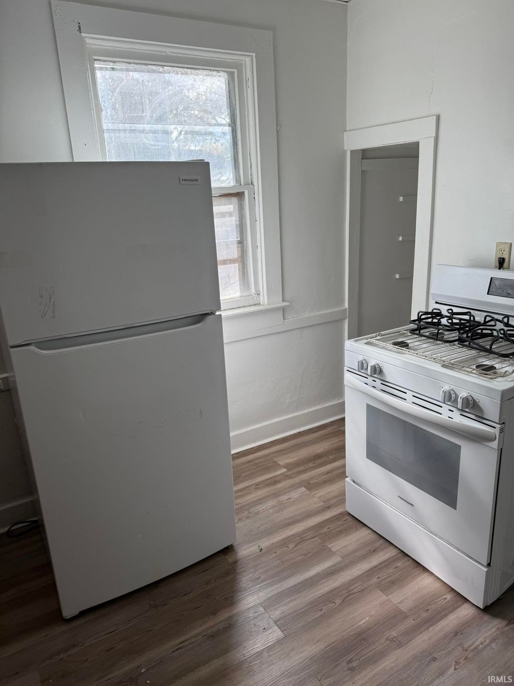 Photo of 3115 Bowser Avenue, Fort Wayne, IN 46806 (MLS # 202545379)