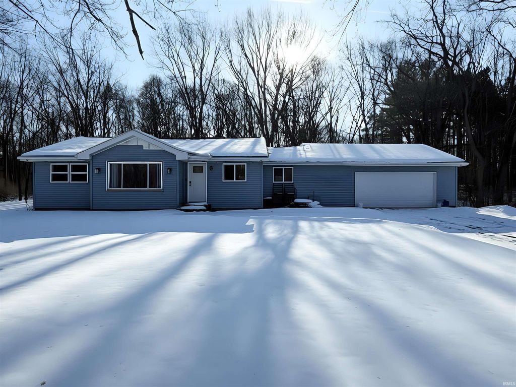 Photo of 17613 10B Road, Plymouth, IN 46563 (MLS # 202604164)
