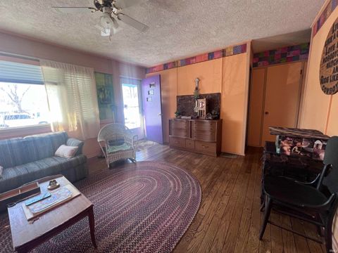Tiny photo for 217 NW 17th Street, Richmond, IN 47374 (MLS # 202604863)