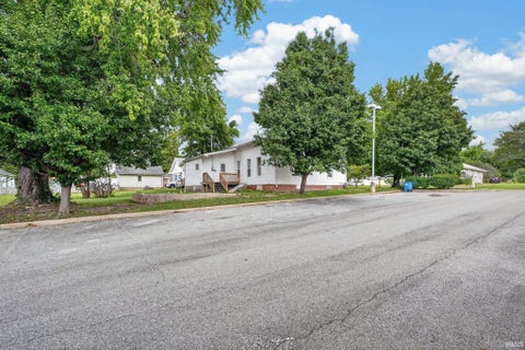 Tiny photo for 918 N Mulberry Street, Mount Carmel, IL 62863 (MLS # 202639707)