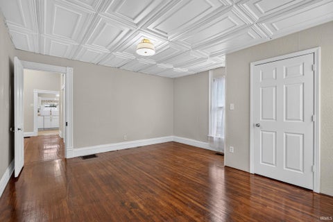 Tiny photo for 918 N Mulberry Street, Mount Carmel, IL 62863 (MLS # 202639707)