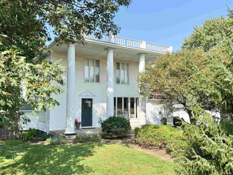 Photo of 2129 N State Road 17, Logansport, IN 46947 (MLS # 202538960)