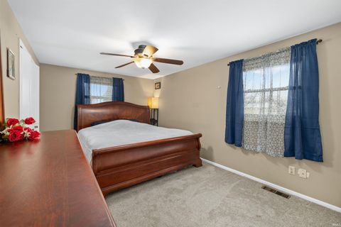 Tiny photo for 6822 Forest Glen Court, Fort Wayne, IN 46815 (MLS # 202602271)