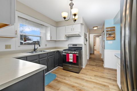 Tiny photo for 6822 Forest Glen Court, Fort Wayne, IN 46815 (MLS # 202602271)