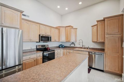 Tiny photo for 3413 WOODHAVEN Trail, Kokomo, IN 46902 (MLS # 202605787)