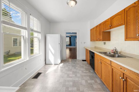 Tiny photo for 711 S 27th Street, Lafayette, IN 47904 (MLS # 202536208)