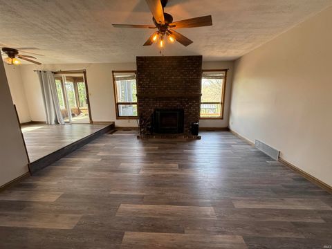Tiny photo for 13226 County Line Road, Crown Point, IN 46307 (MLS # 202612701)