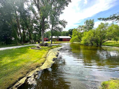 Tiny photo for 13226 County Line Road, Crown Point, IN 46307 (MLS # 202612701)