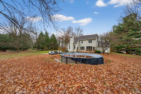Tiny photo for 15061 Yorkshire Drive, Plymouth, IN 46563 (MLS # 202547076)