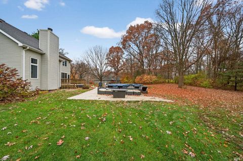 Tiny photo for 15061 Yorkshire Drive, Plymouth, IN 46563 (MLS # 202547076)