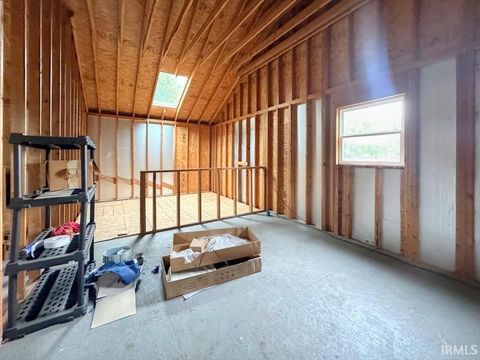 Tiny photo for 1012 CHIPPEWA Lane, Kokomo, IN 46902 (MLS # 202533518)