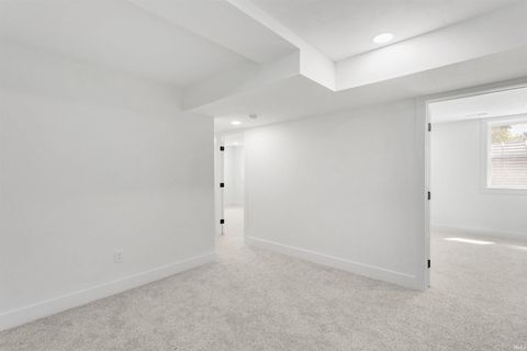 Tiny photo for 509 N Arthur Street, South Bend, IN 46617 (MLS # 202618597)