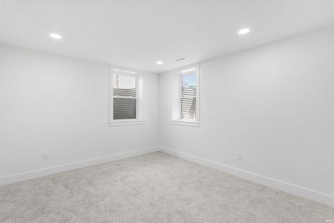 Tiny photo for 509 N Arthur Street, South Bend, IN 46617 (MLS # 202618597)