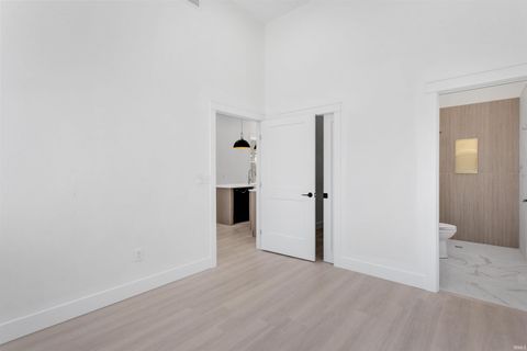 Tiny photo for 509 N Arthur Street, South Bend, IN 46617 (MLS # 202618597)