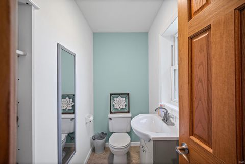 Tiny photo for 5666 W County Rd 950 N, Rossville, IN 46065 (MLS # 202622231)