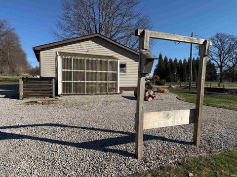 Tiny photo for 3137 W 800 N, Royal Center, IN 46978 (MLS # 202607680)