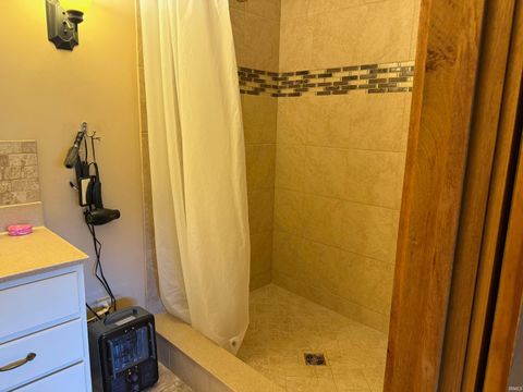 Tiny photo for 3137 W 800 N, Royal Center, IN 46978 (MLS # 202607680)