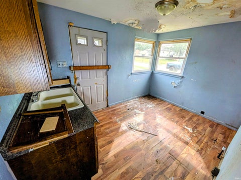 Tiny photo for 1758 Huey Street, South Bend, IN 46628 (MLS # 202638015)
