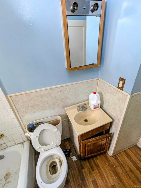 Tiny photo for 1758 Huey Street, South Bend, IN 46628 (MLS # 202638015)
