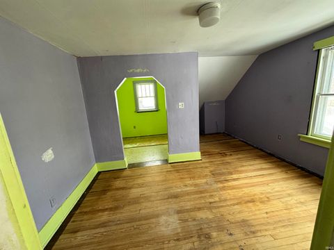 Tiny photo for 143 Kenwood Avenue Ave, Elkhart, IN 46516 (MLS # 202605680)