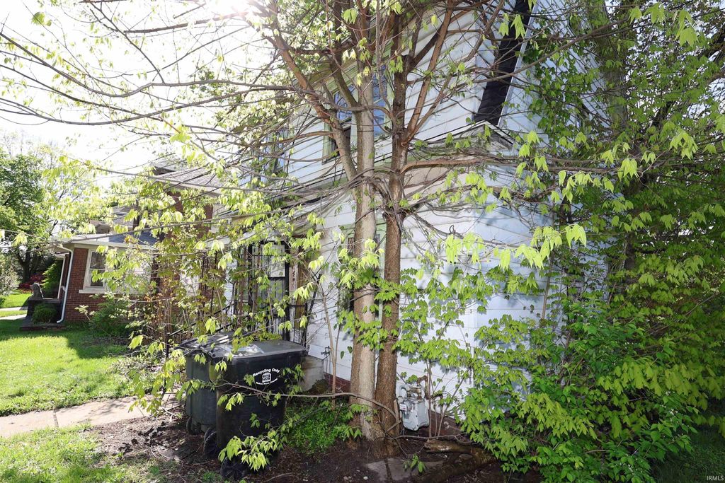 Photo of 1212 E LaSalle Avenue, South Bend, IN 46617 (MLS # 202616020)