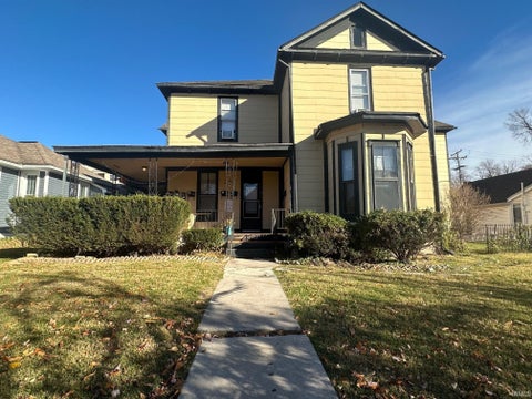 Photo of 331 S Grant Street, Bloomington, IN 47401 (MLS # 202618079)