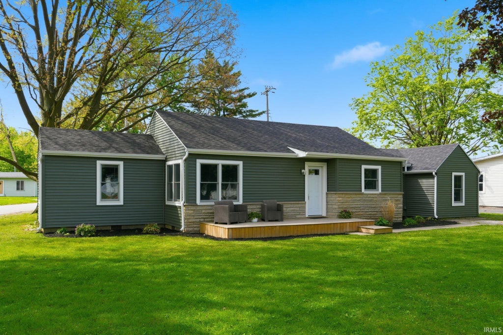 Photo of 495 Himes Street, Huntington, IN 46750 (MLS # 202617959)