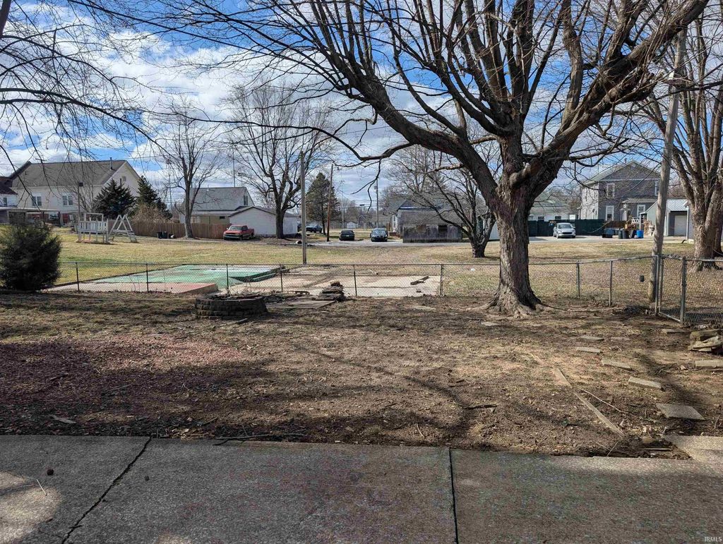 Photo of 3 Maple Court, Washington, IN 47501 (MLS # 202606702)