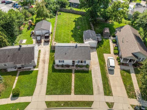 Tiny photo for 1614 N 27th Street, Lafayette, IN 47904 (MLS # 202631846)