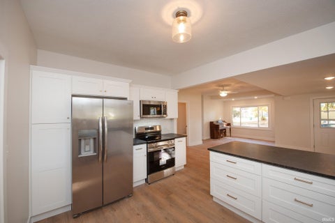 Tiny photo for 220 N Washington Street, Flora, IN 46929 (MLS # 202644919)