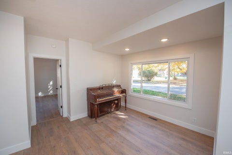 Tiny photo for 220 N Washington Street, Flora, IN 46929 (MLS # 202644919)