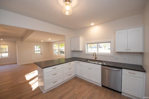 Tiny photo for 220 N Washington Street, Flora, IN 46929 (MLS # 202644919)