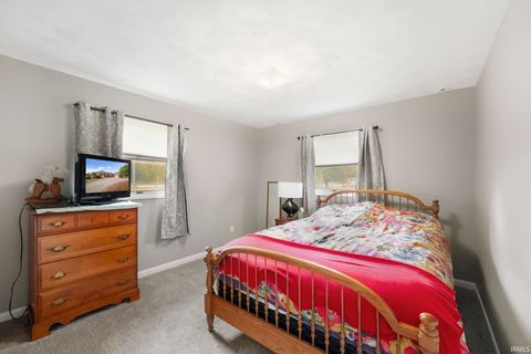 Tiny photo for 7736 S US Highway 421, Rossville, IN 46065 (MLS # 202542553)