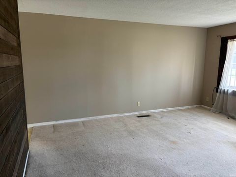 Tiny photo for 1609 Arlington Road, Lafayette, IN 47904 (MLS # 202541398)