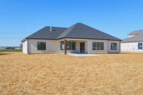 Tiny photo for 13028 Hand Road, Fort Wayne, IN 46818 (MLS # 202643782)