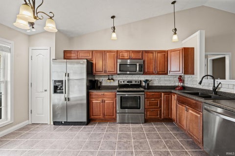 Tiny photo for 1606 Waverly Drive, Lafayette, IN 47909 (MLS # 202642922)