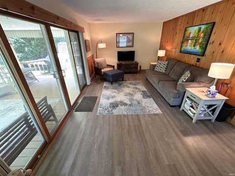 Tiny photo for 9393 N Lenback Court, Monticello, IN 47960 (MLS # 202620942)
