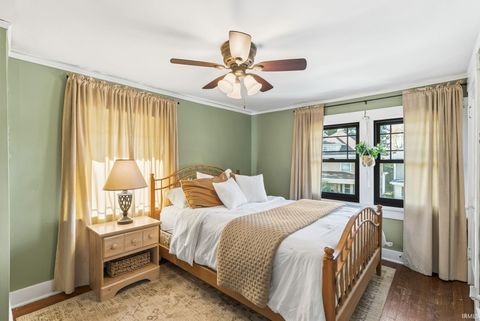 Tiny photo for 2018 Bayer Avenue, Fort Wayne, IN 46805 (MLS # 202543999)