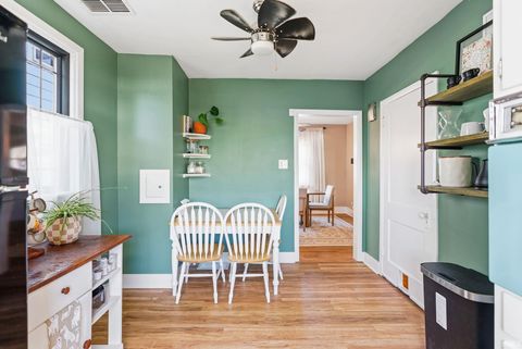 Tiny photo for 2018 Bayer Avenue, Fort Wayne, IN 46805 (MLS # 202543999)