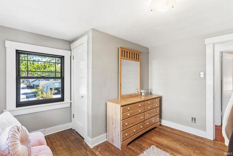 Tiny photo for 2018 Bayer Avenue, Fort Wayne, IN 46805 (MLS # 202543999)