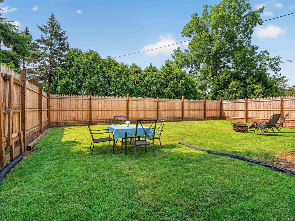 Photo of 604 Elm Street, New Haven, IN 46774 (MLS # 202629786)