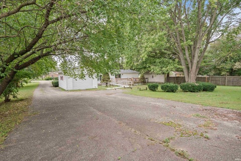 Tiny photo for 2700 E Baxter Road, Kokomo, IN 46902 (MLS # 202640199)
