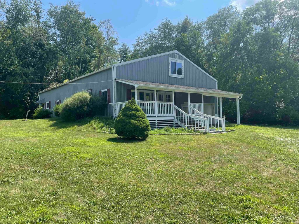 Photo of 5122 W 700 N, Delphi, IN 46923 (MLS # 202536539)