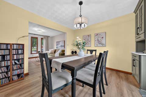 Tiny photo for 2707 WHITEHOUSE DRIVE Dr, Kokomo, IN 46902 (MLS # 202629304)